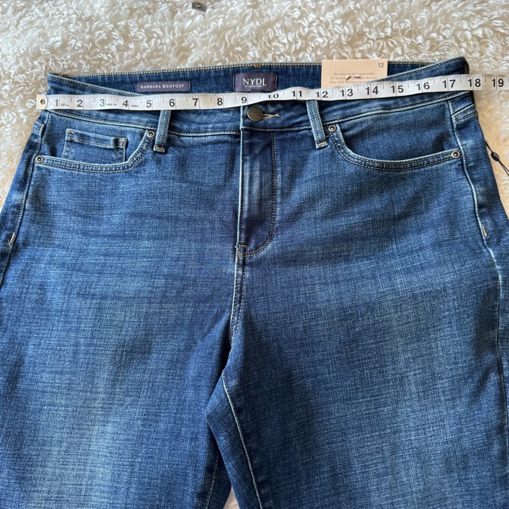 NYDJ Women's Barbara Bootcut, Side Slits Olympus Jeans 30” inseam Size 12 NEW - Picture 6 of 15